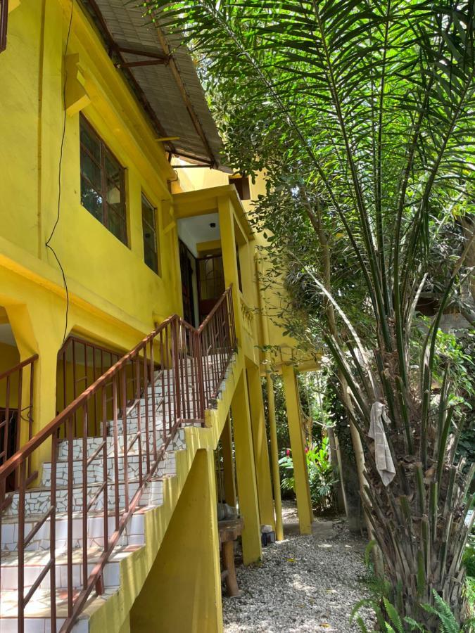 Boli Boli Guesthouse Serrekunda Extérieur photo